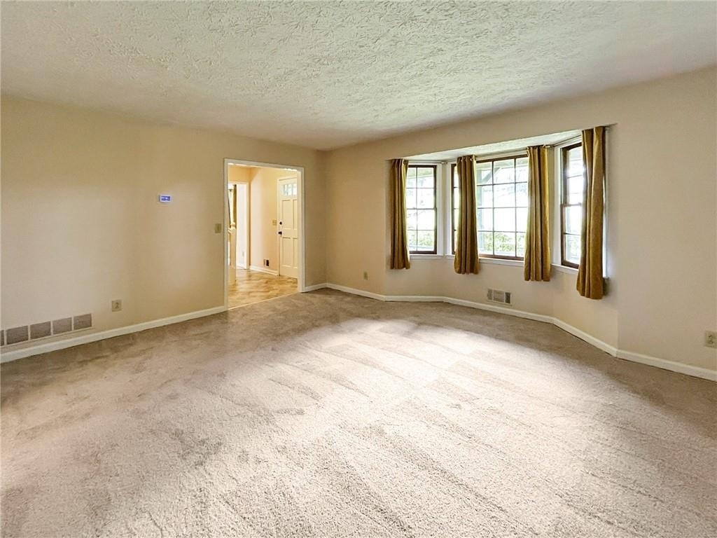 2491 Annandale Drive - Photo 16