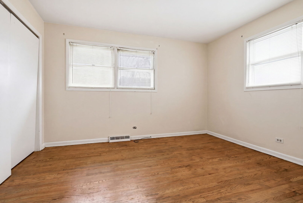155 E Madison Street - Photo 20