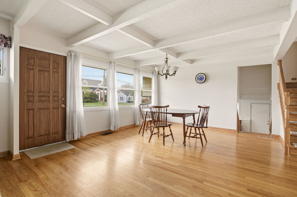 155 E Madison Street - Photo 9