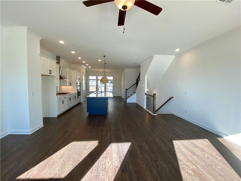 435 Ashbury Drive - Photo 11