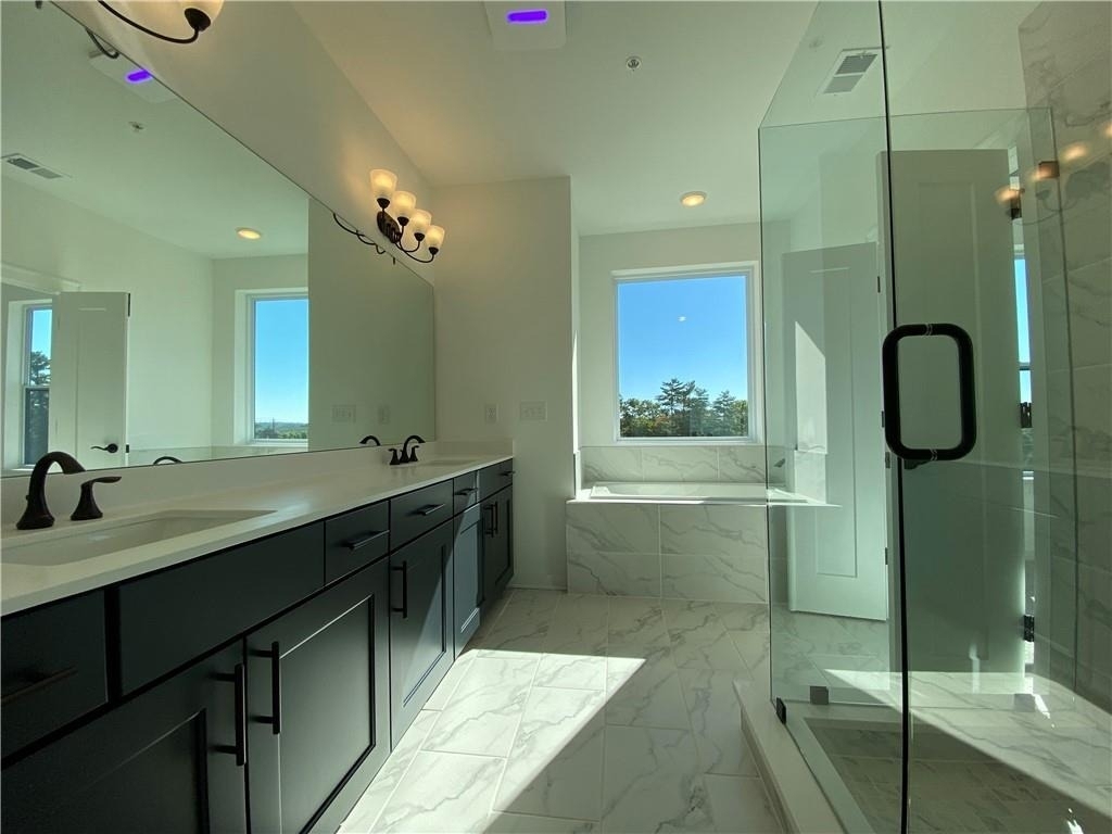 435 Ashbury Drive - Photo 13