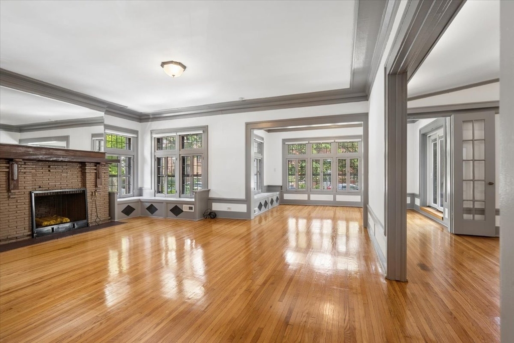717 W Junior Terrace - Photo 7