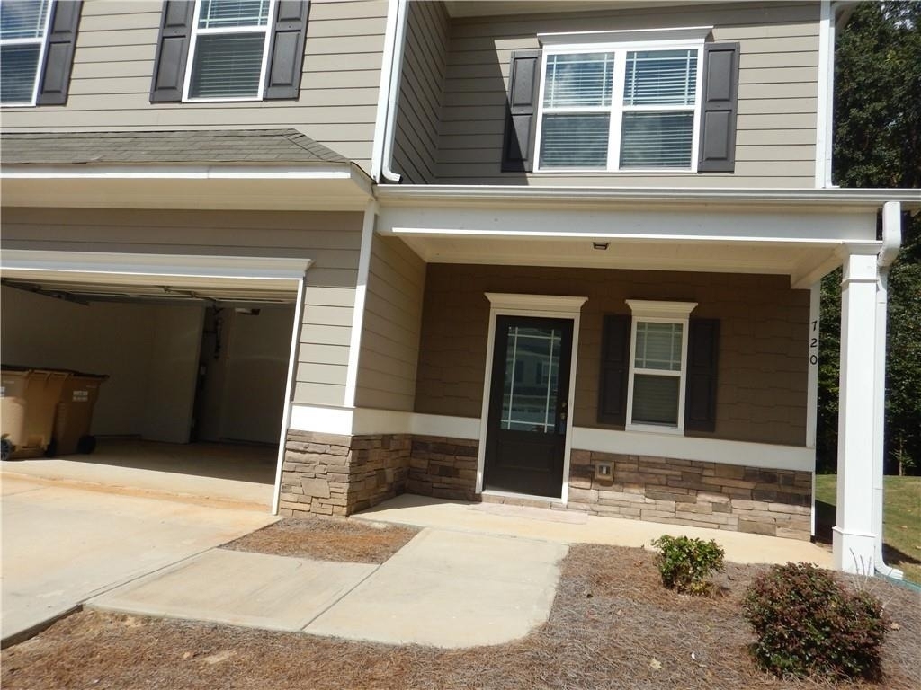 720 Country Ridge Drive - Photo 1