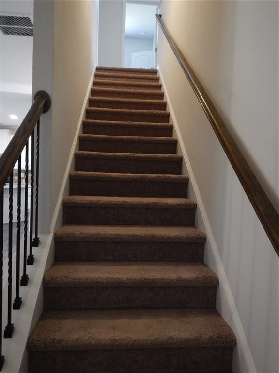 720 Country Ridge Drive - Photo 8