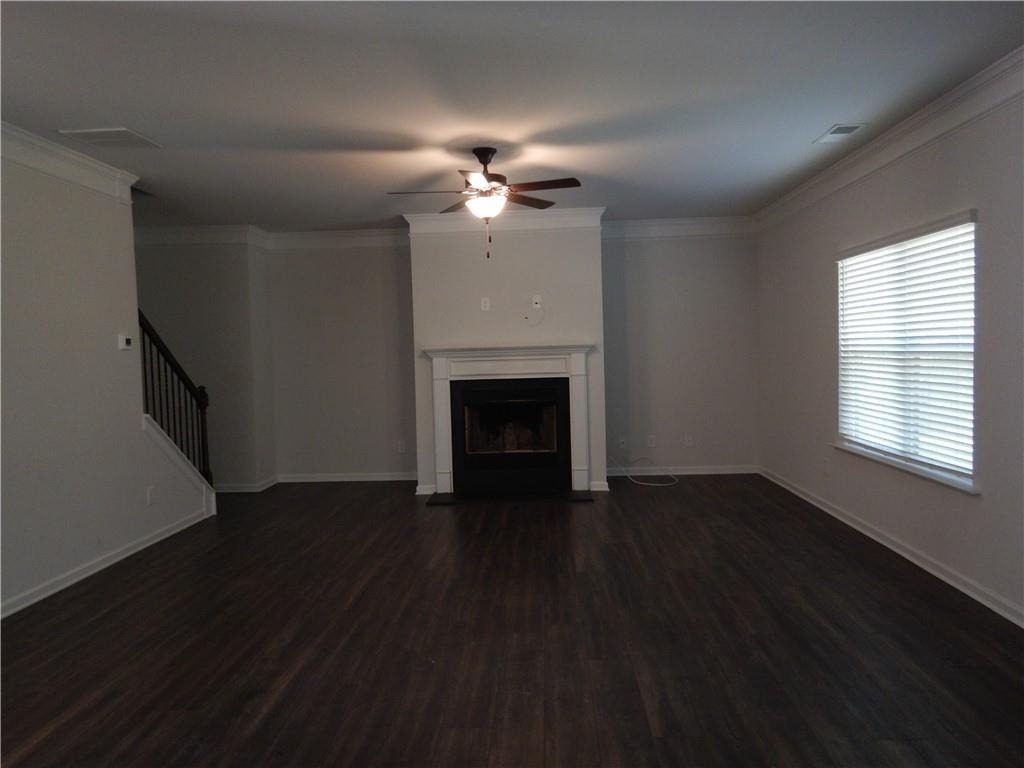 720 Country Ridge Drive - Photo 7