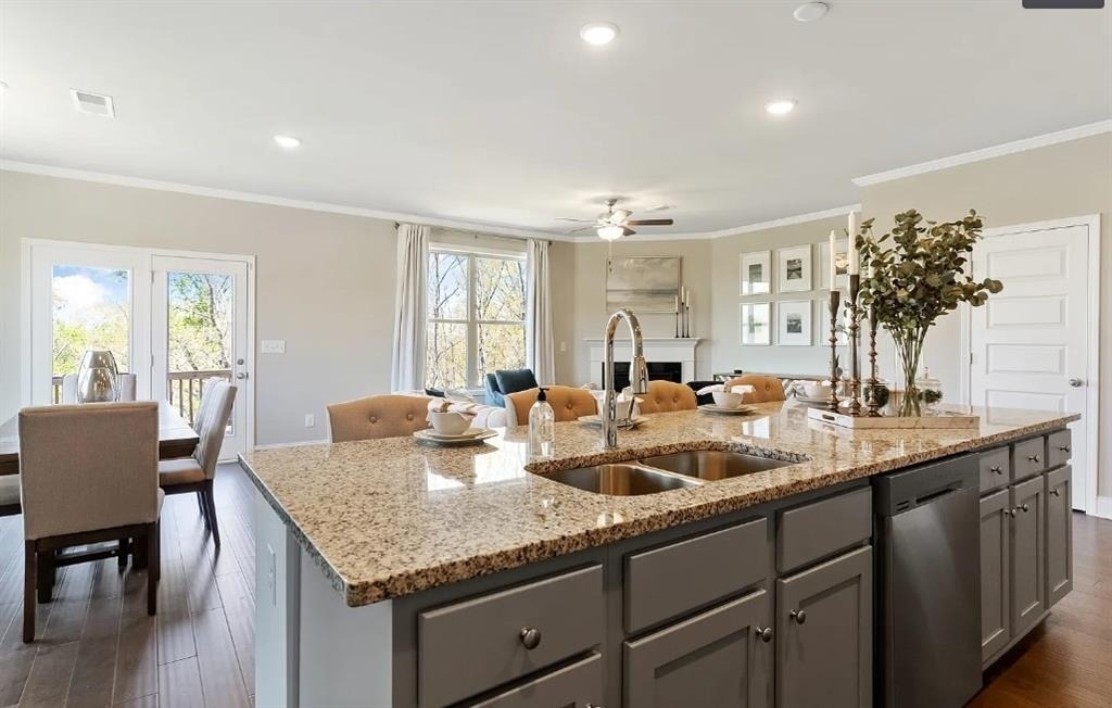 1905 Manor Pointe Drive - Photo 5