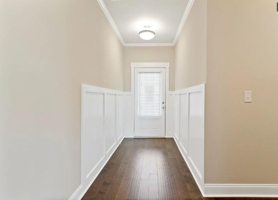 1905 Manor Pointe Drive - Photo 2