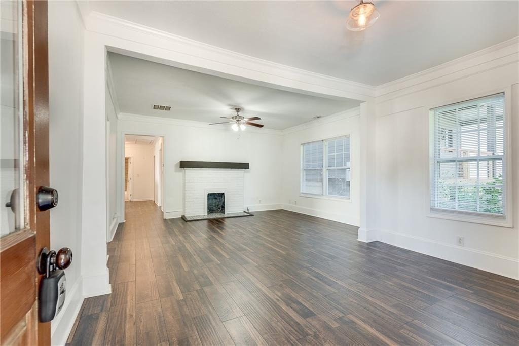 244 Laurel Avenue Sw - Photo 4