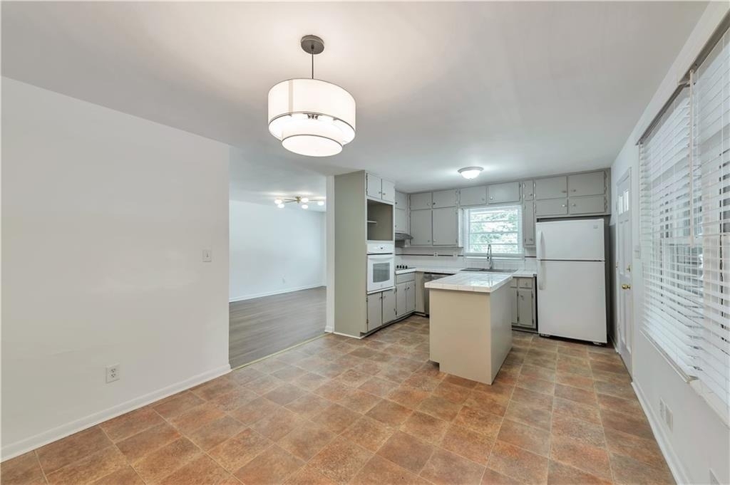 1728 Springer Street Nw - Photo 8