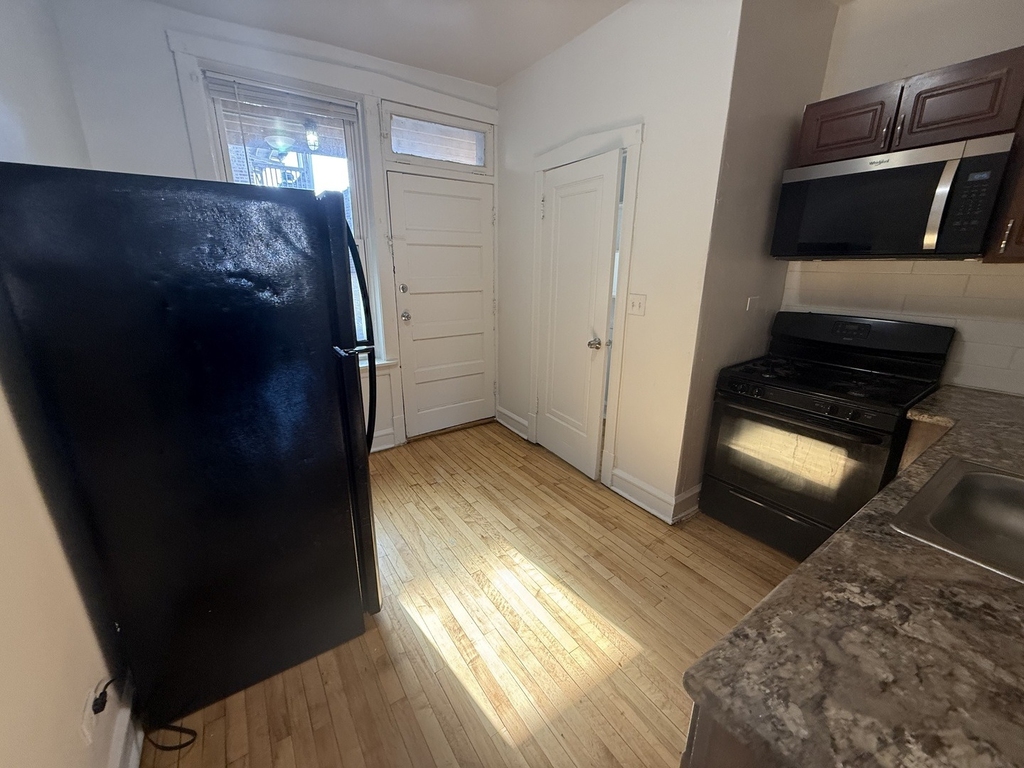 2208 S 57th Avenue - Photo 8