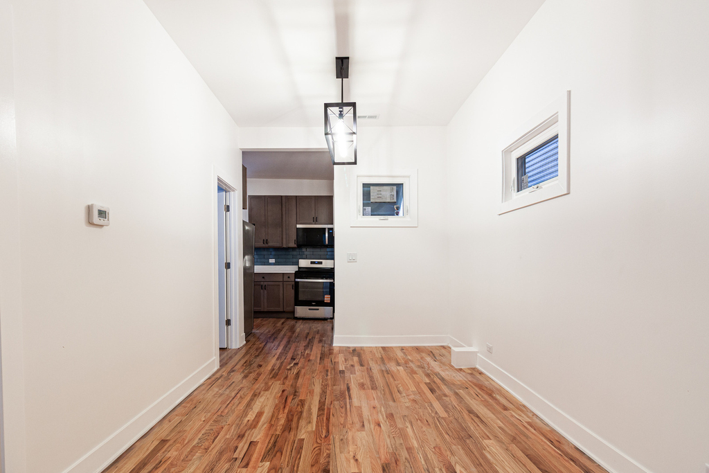 1742 N California Avenue - Photo 14