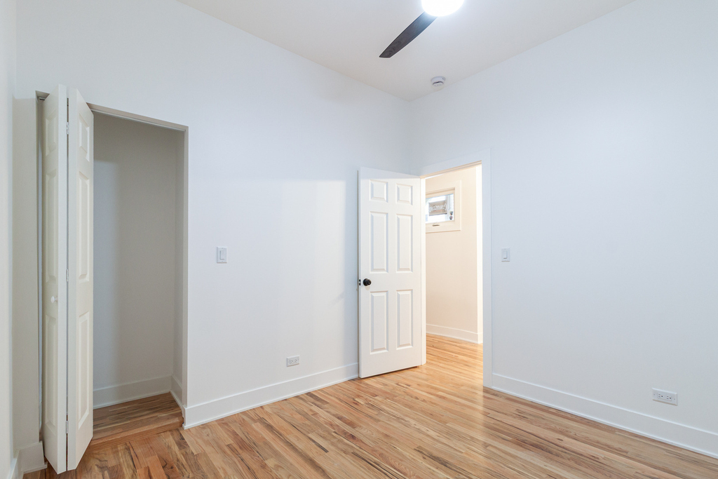 1742 N California Avenue - Photo 18