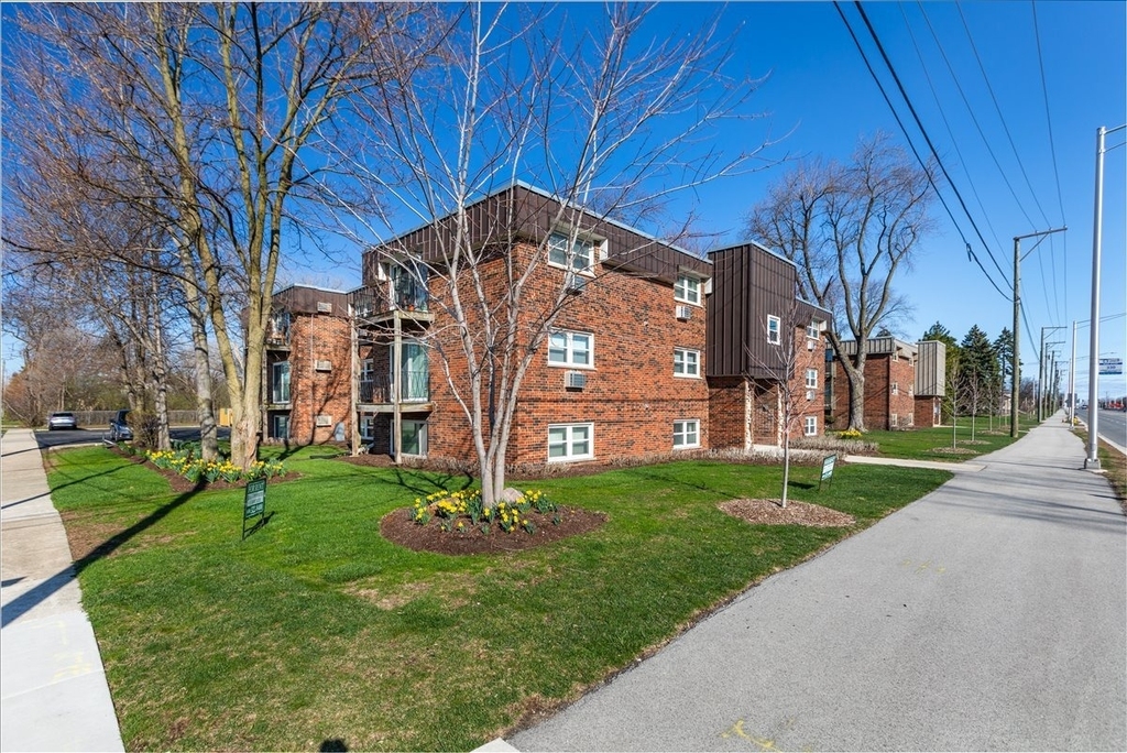 5740 East Avenue - Photo 17