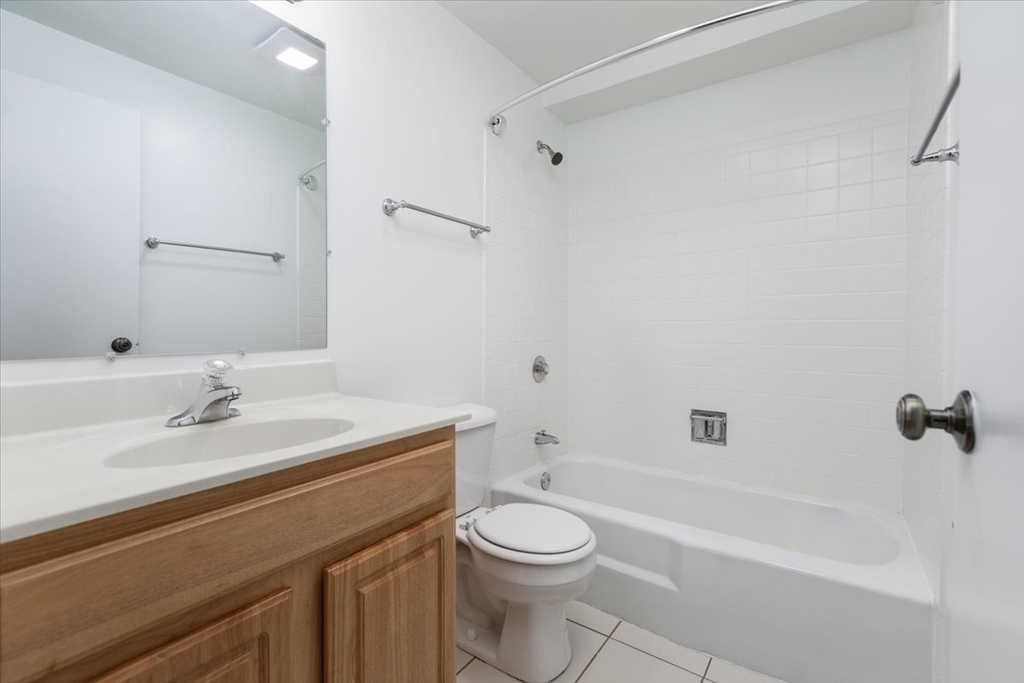 5740 East Avenue - Photo 3
