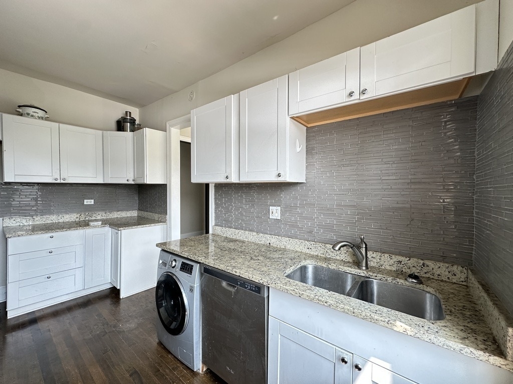 312 Lee Street - Photo 4