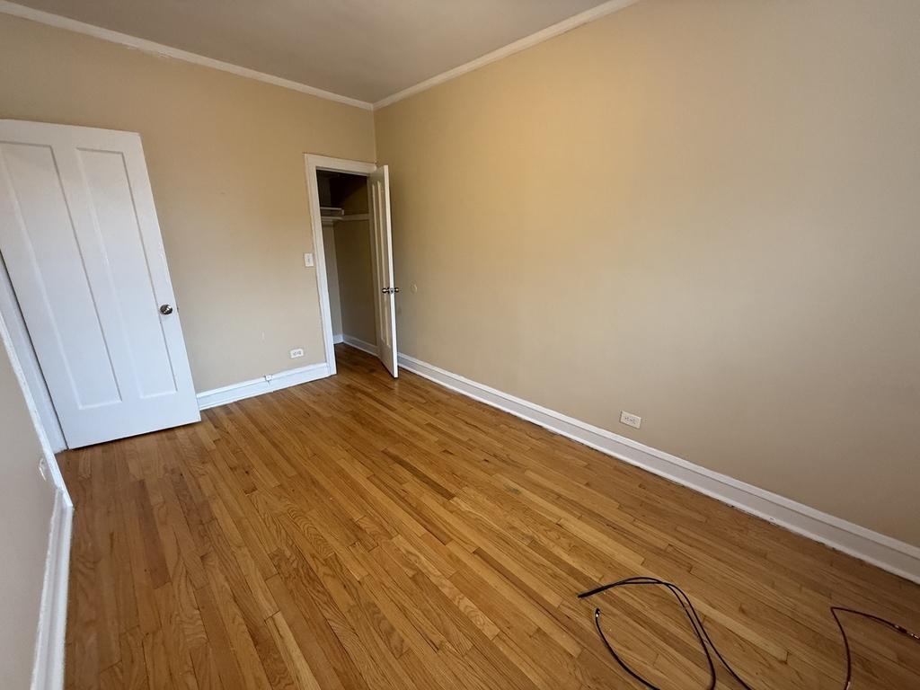 2801 N Keating Avenue - Photo 4