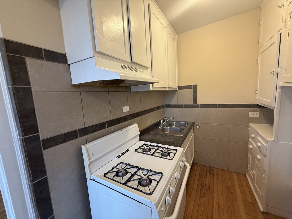 2801 N Keating Avenue - Photo 6