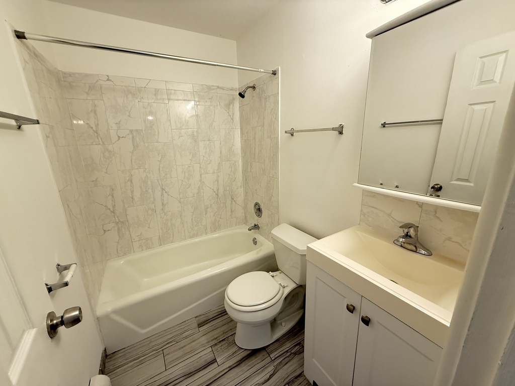 3001 Thatcher Avenue - Photo 10