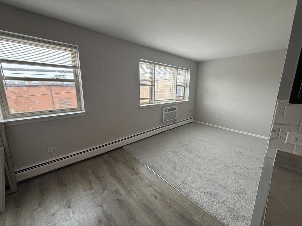 3001 Thatcher Avenue - Photo 4