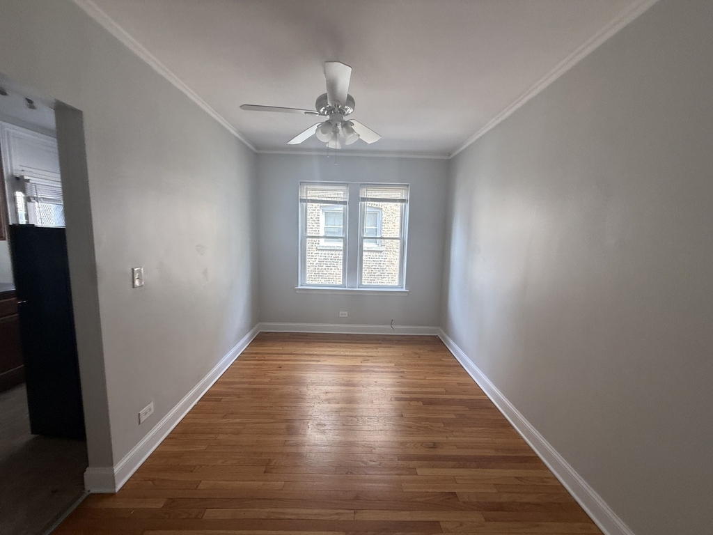 7350 N Damen Avenue - Photo 3