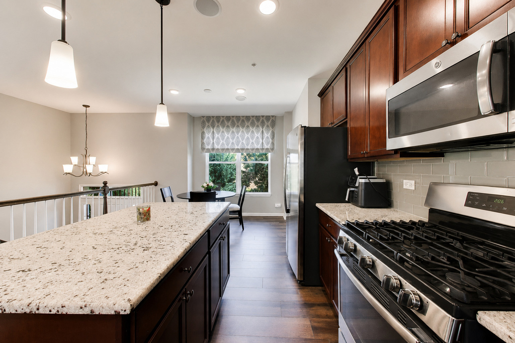 342 Western Avenue - Photo 5
