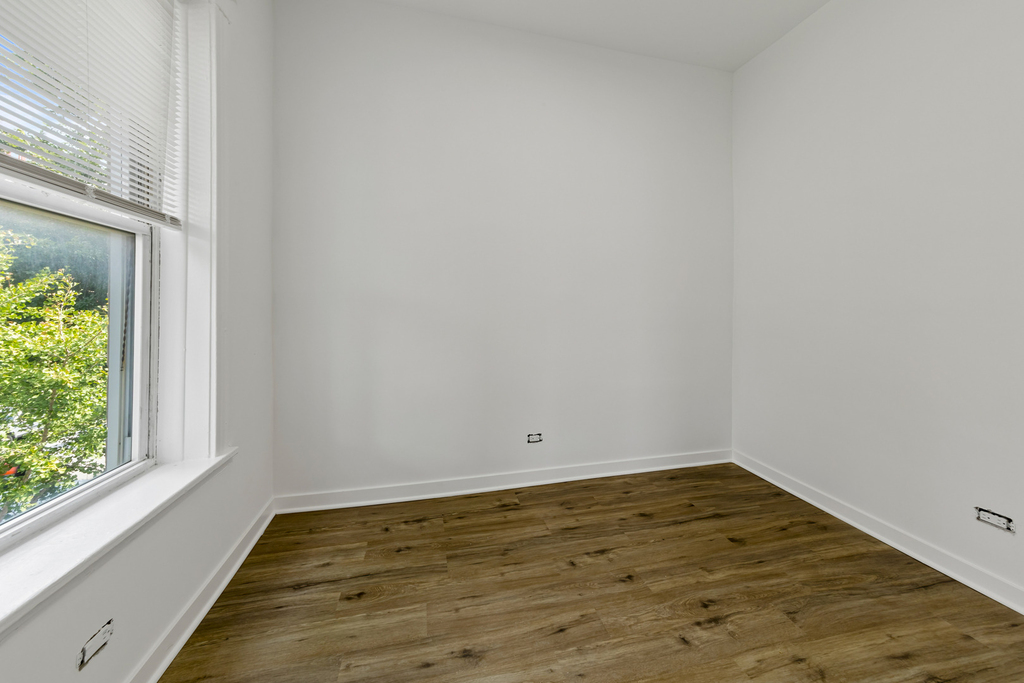 1349 W Taylor Street - Photo 13
