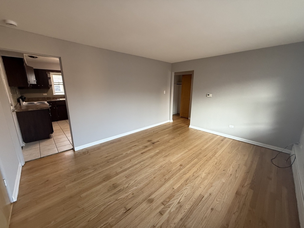 3112 Calwagner Street - Photo 3