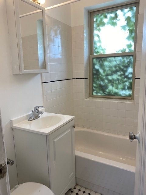 1332 W Hood Avenue - Photo 4