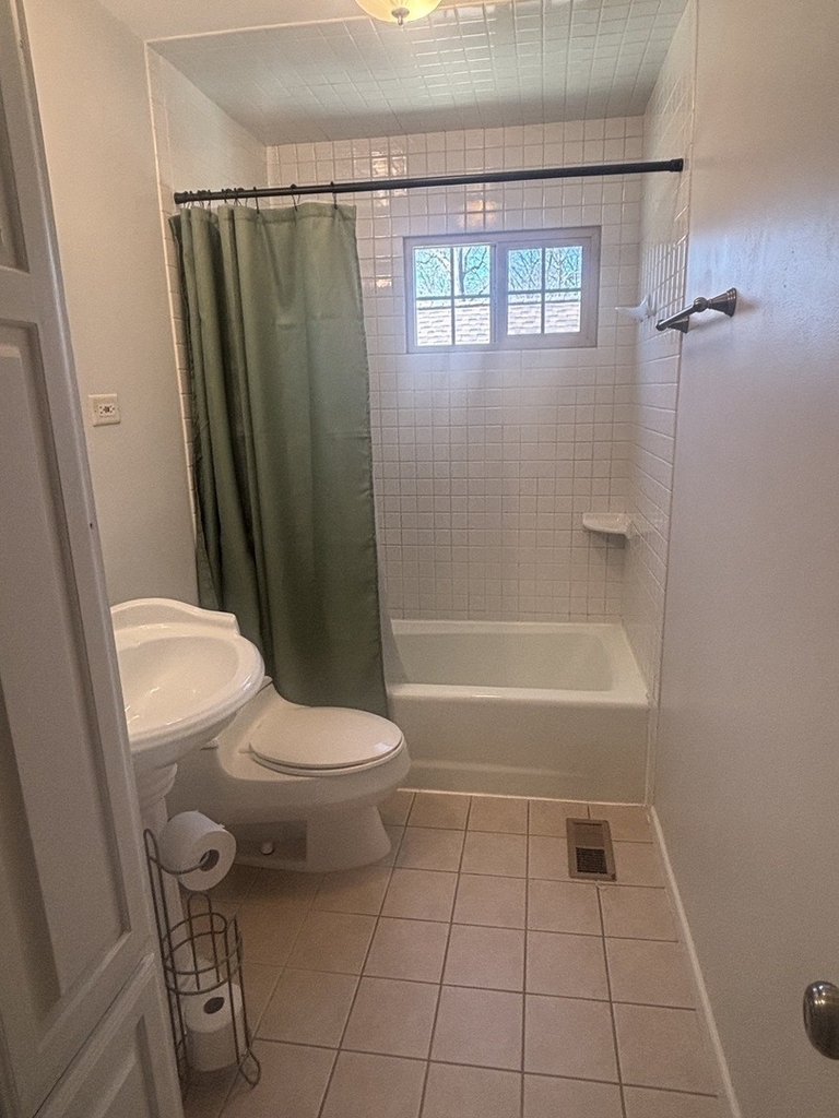 7718 Butternut Court - Photo 8