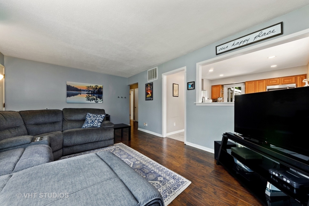 721 N Bierman Avenue - Photo 6
