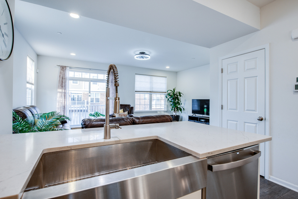 4477 Monroe Court - Photo 8