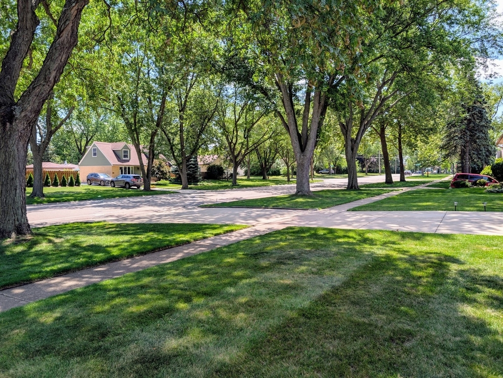 476 Raupp Boulevard - Photo 23