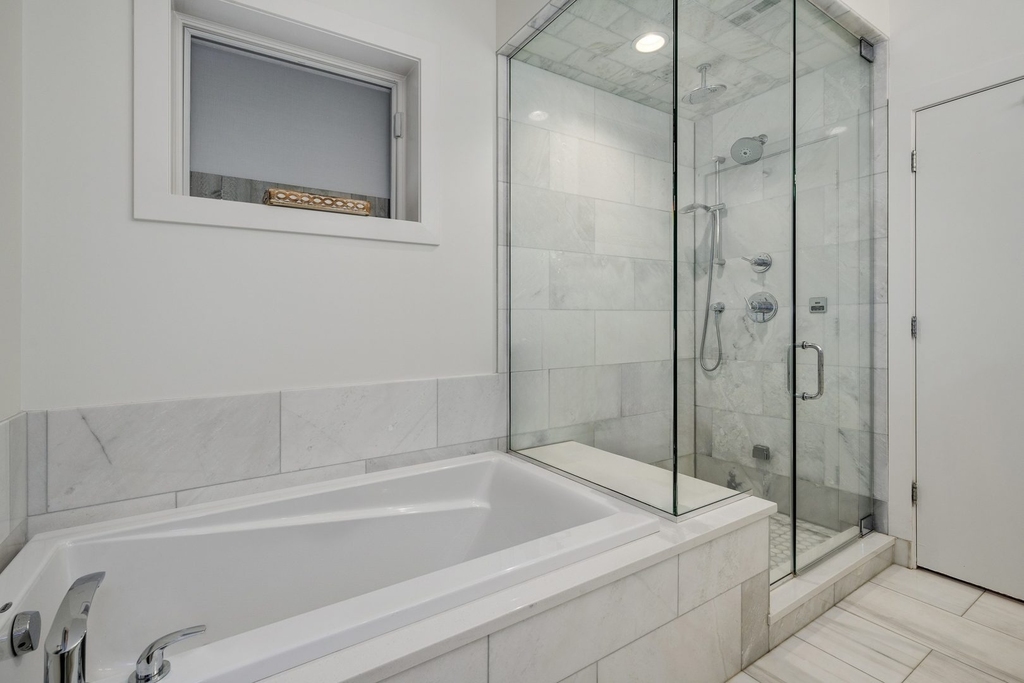 1516 W Ohio Street - Photo 16