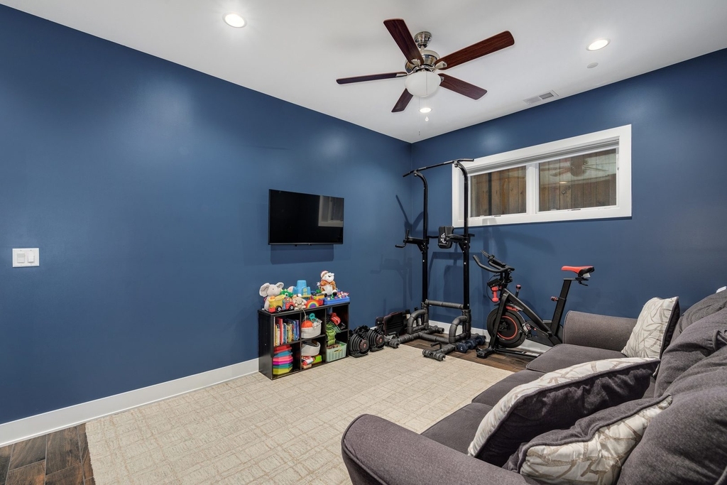 1516 W Ohio Street - Photo 18