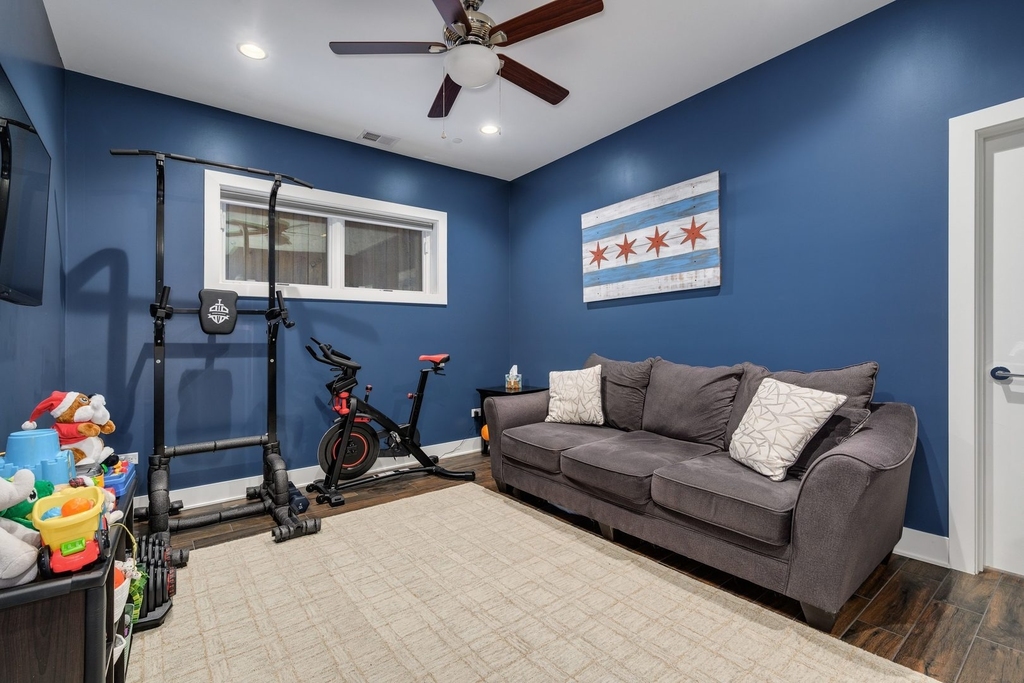 1516 W Ohio Street - Photo 17