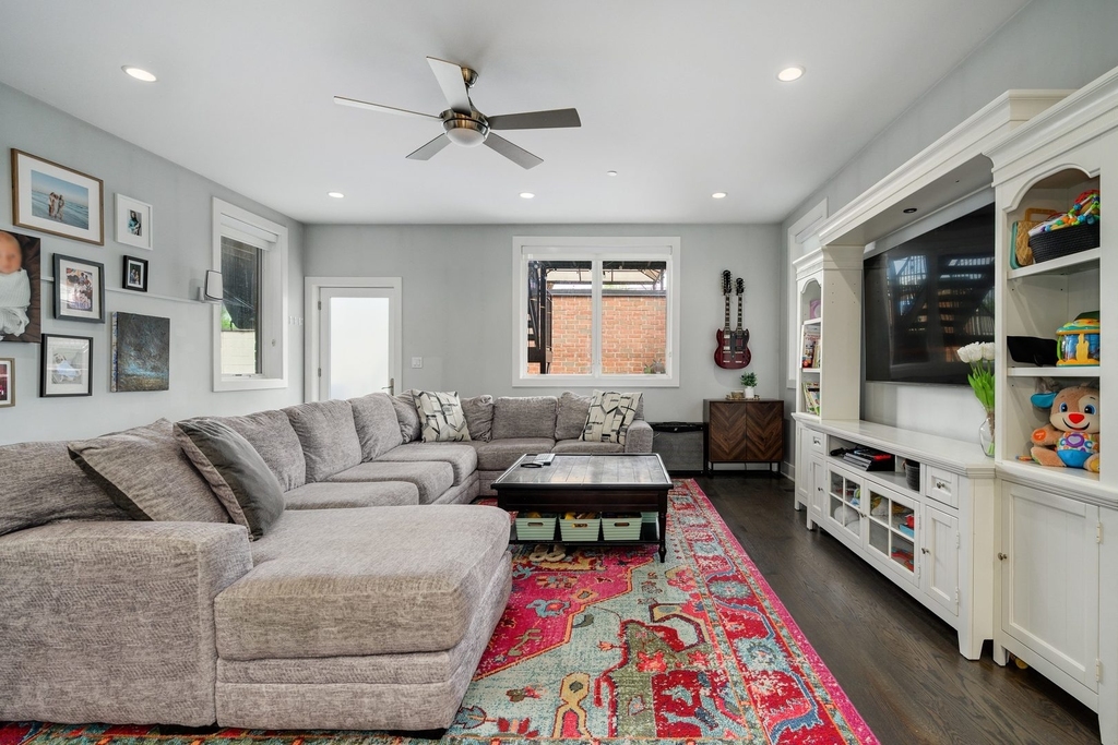 1516 W Ohio Street - Photo 13