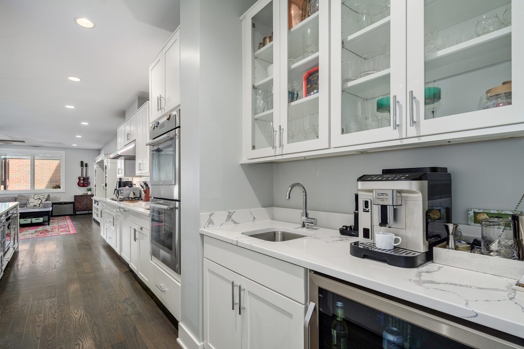 1516 W Ohio Street - Photo 9