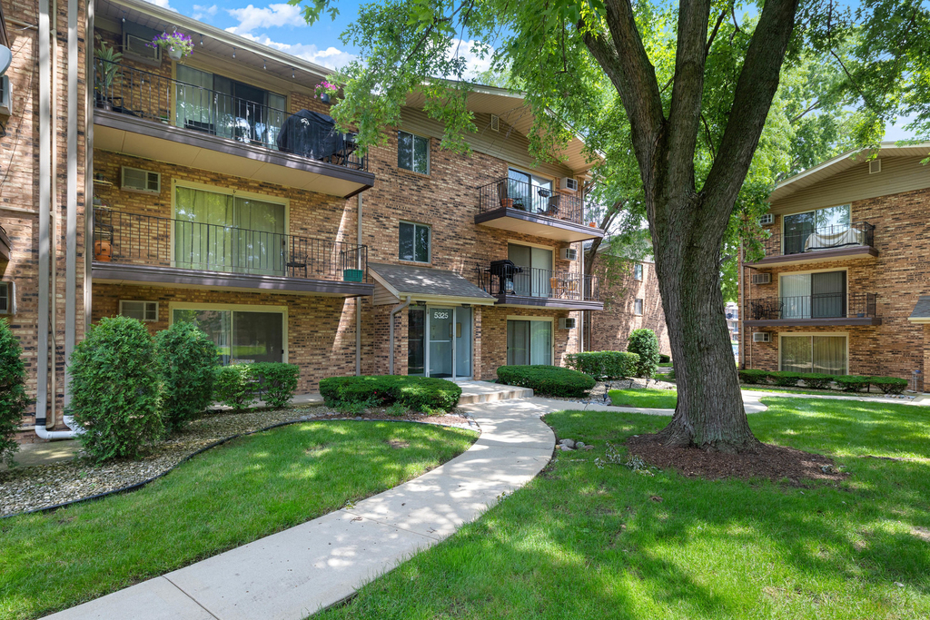 5325 Waterbury Court - Photo 19