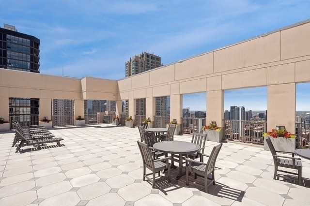 2 E Erie Street - Photo 10