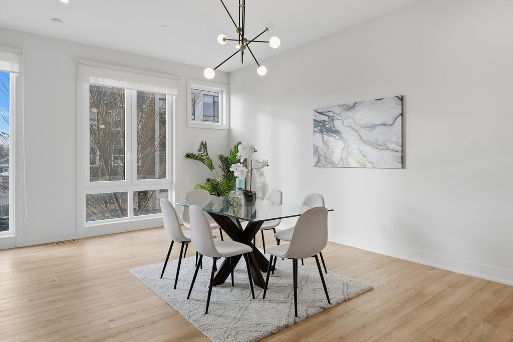 4256 W Belmont Avenue - Photo 9