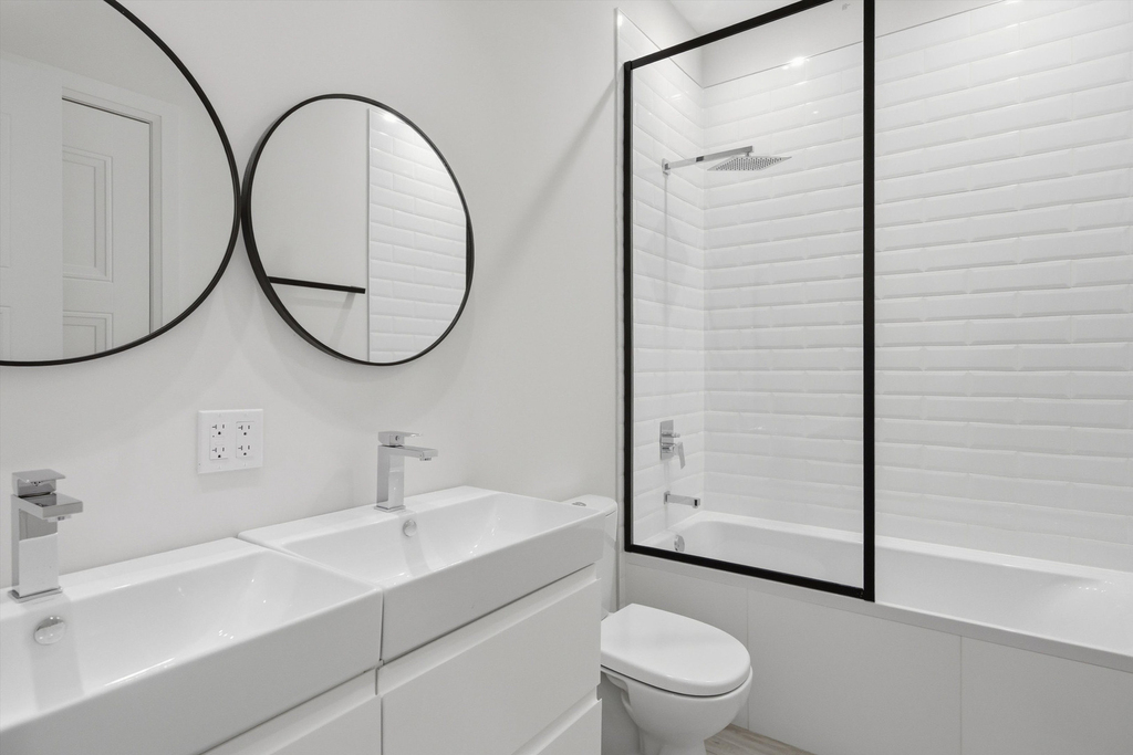 4256 W Belmont Avenue - Photo 16
