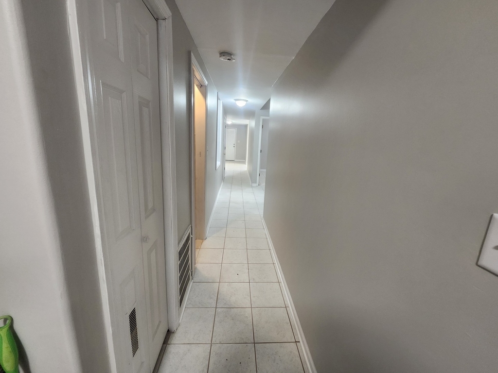 4807 S Wabash Avenue - Photo 3