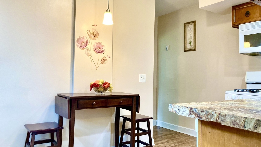 207 Village Road - Photo 2