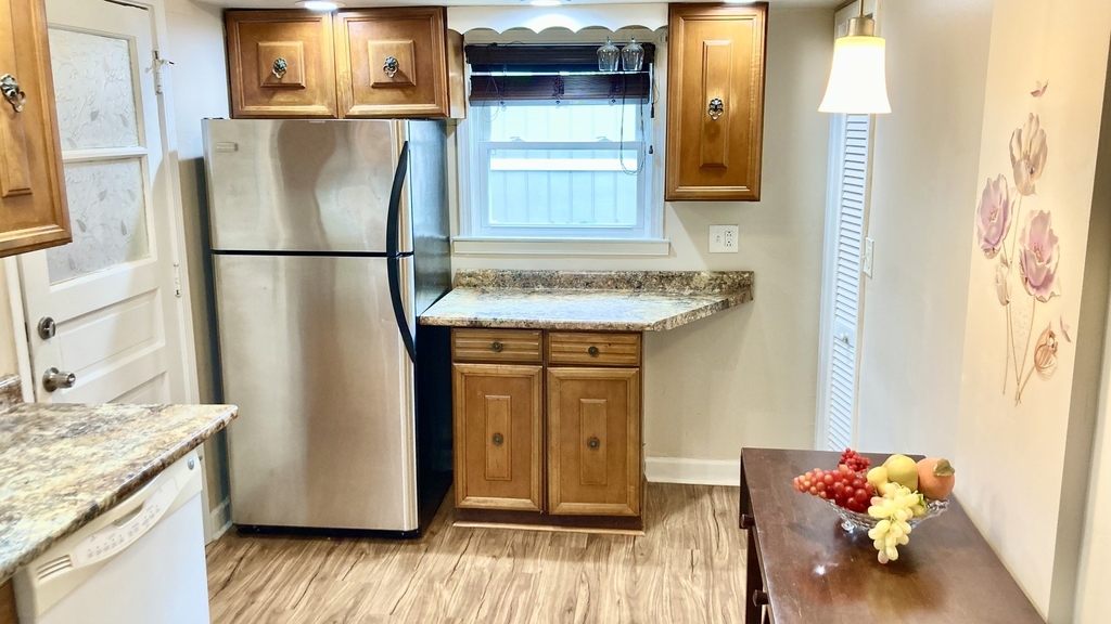 207 Village Road - Photo 6