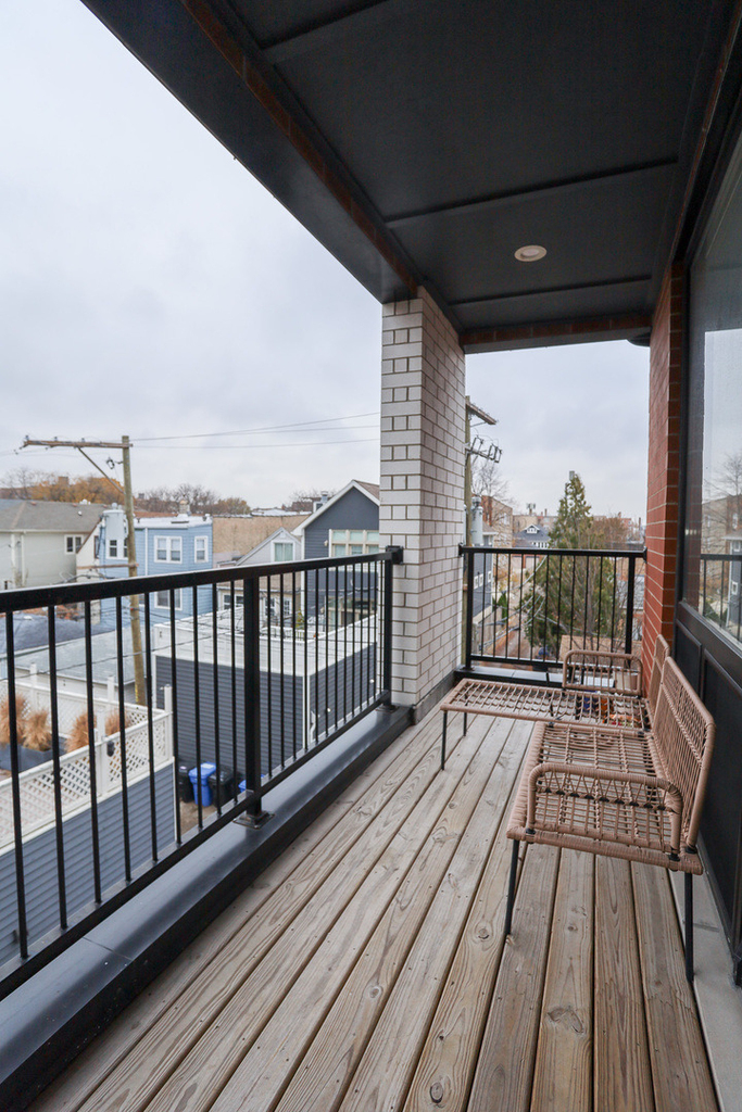 2402 W Carmen Avenue - Photo 6
