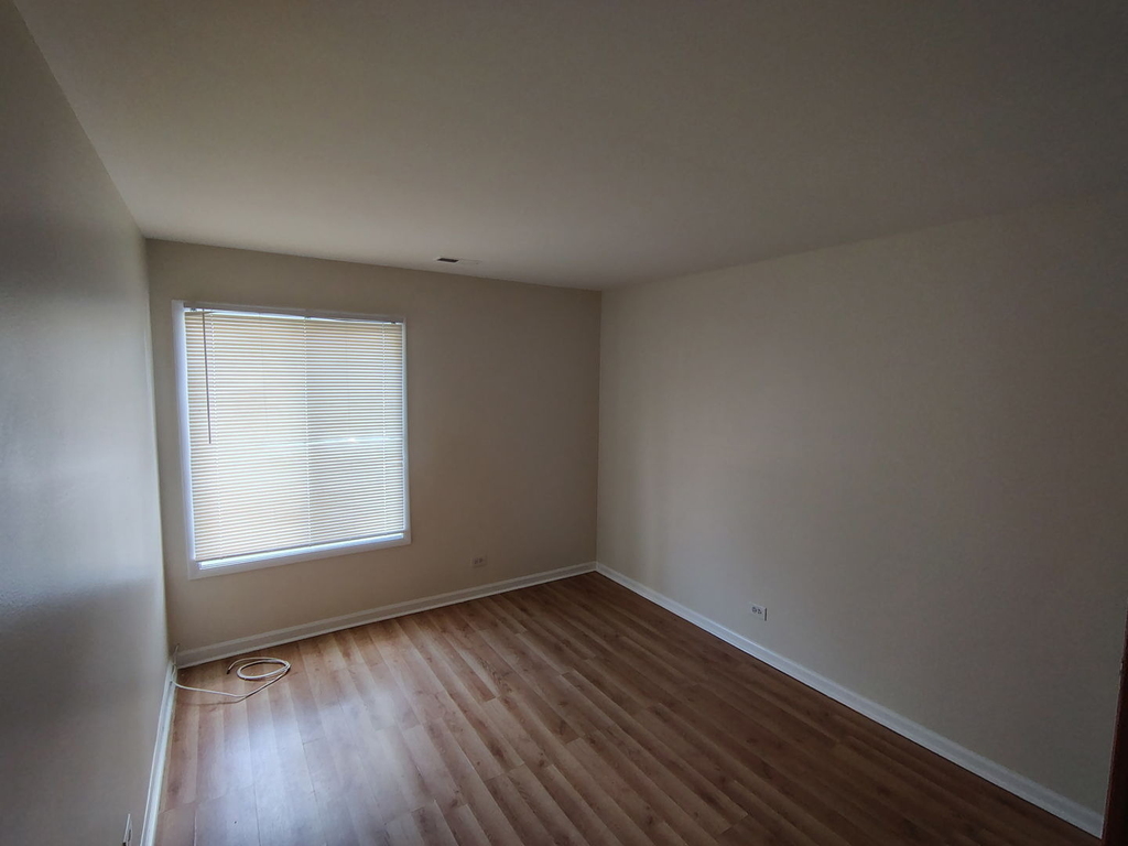 4424 Euclid Avenue - Photo 8