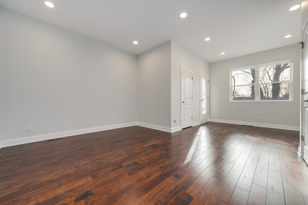 1919 N Drake Avenue - Photo 14
