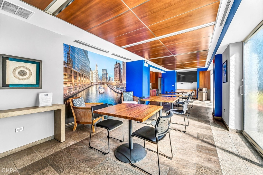 777 N Michigan Avenue - Photo 20