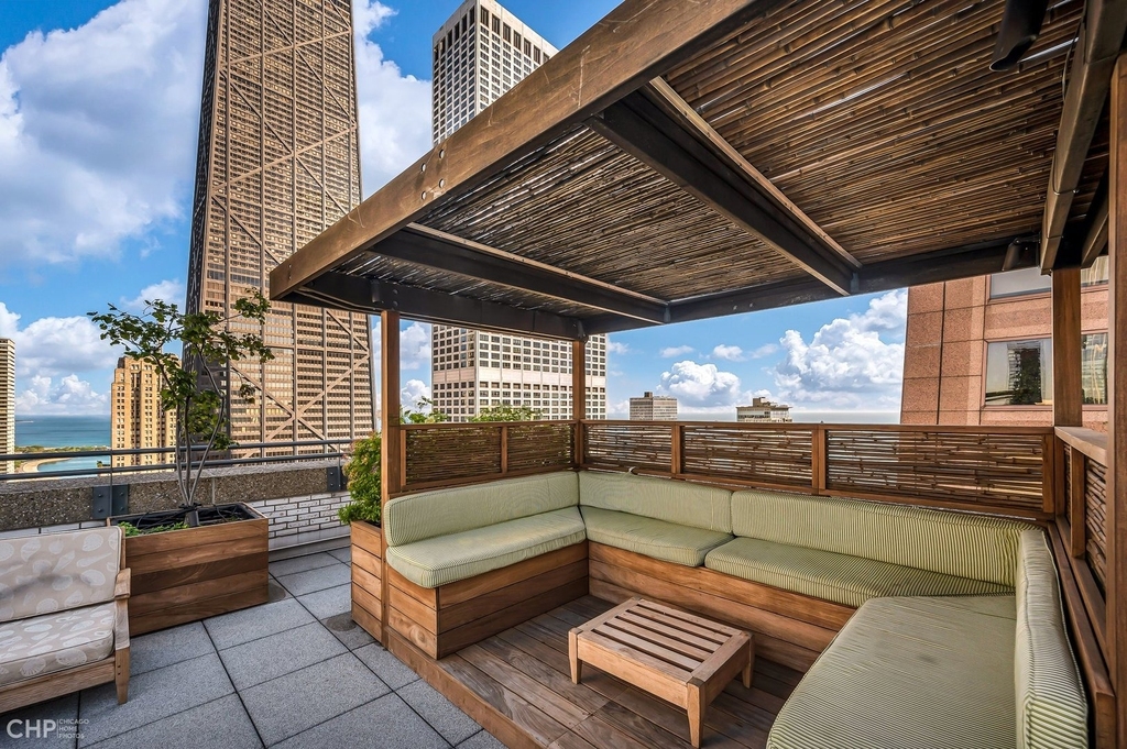 777 N Michigan Avenue - Photo 15