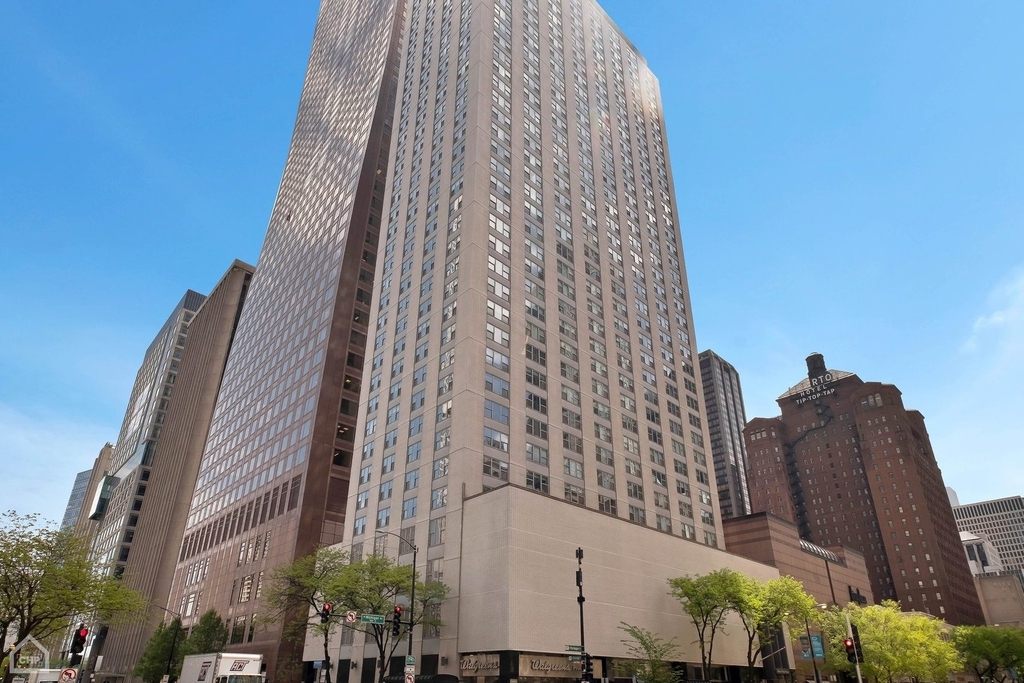 777 N Michigan Avenue - Photo 0